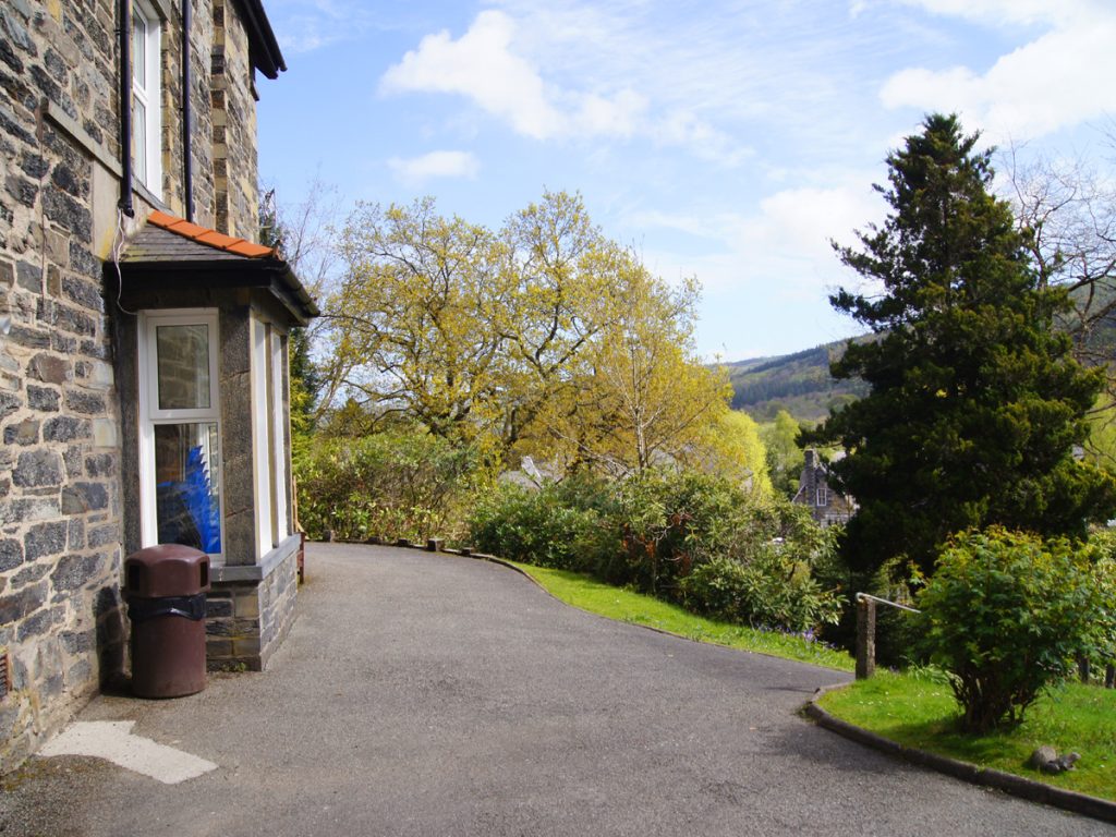Woodlands Centre hostel exterior in Betws-y-Coed